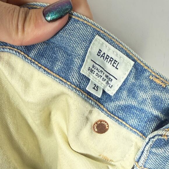 NEW Levi’s Barrel Ankle Jeans Size 25 Blue Denim Made in Japan Relaxed High Rise - Picture 8 of 11